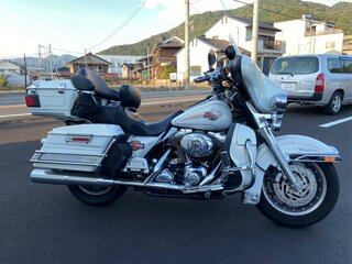 2006 Harley-Davidson Electra Glide, белый, 777000 рублей, вид 2