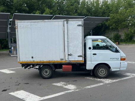2010 Hyundai Porter, белый, 700000 рублей, вид 3