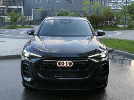 2026 Audi Q5 40 TFSI III (GU), чёрный, 5600000 рублей, вид 2