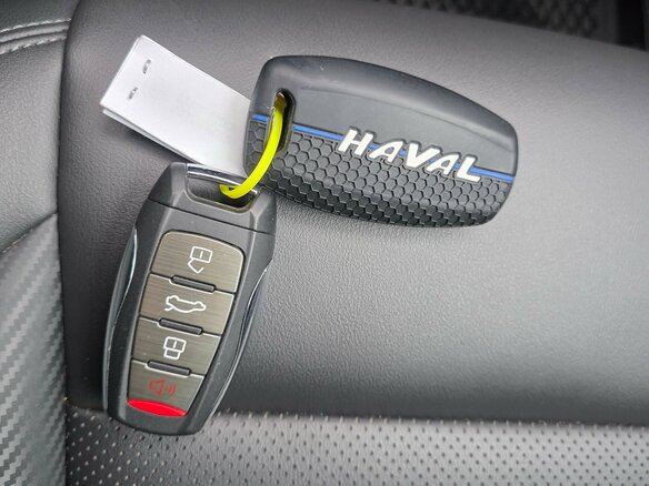 2023 Haval F7x I Рестайлинг, серый, 2340000 рублей - вид 34