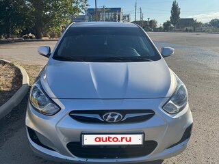 2012 Hyundai Solaris I, серебристый, 820000 рублей, вид 1