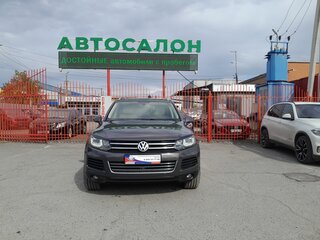 2012 Volkswagen Touareg II, чёрный, 2378000 рублей, вид 3