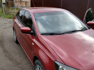 2012 Volkswagen Polo V, красный, 550000 рублей, вид 2