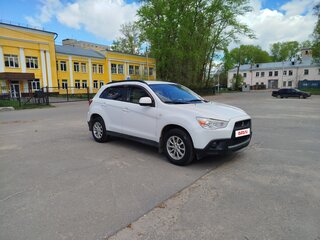 2011 Mitsubishi ASX I, белый, 850000 рублей, вид 2