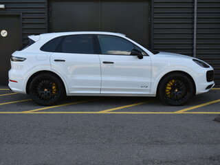 2022 Porsche Cayenne GTS III, белый, 14200000 рублей, вид 2