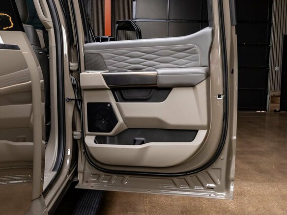 2026 Ford F-350, серый, 18800000 рублей - вид 27
