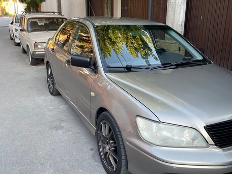 2001 Mitsubishi Lancer IX, серый, 380000 рублей, вид 2