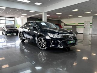 2016 Toyota Camry VII (XV50) Рестайлинг, чёрный, 1695000 рублей, вид 5