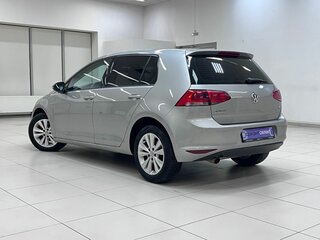 2013 Volkswagen Golf VII, серебристый, 999000 рублей, вид 4