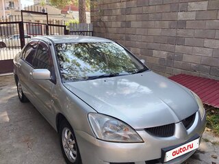 2009 Ford Focus II Рестайлинг, серебристый, 310000 рублей, вид 3