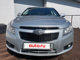 2012 Chevrolet Cruze I Рестайлинг, серебристый, 750000 рублей, вид 2