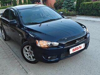 2014 Mitsubishi Lancer X Рестайлинг, синий, 700000 рублей, вид 1