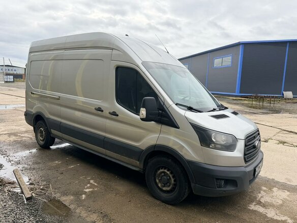 2017 Ford Transit, серебристый, 1050000 рублей
