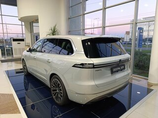 2026 Changan Deepal S09, серебристый, 6889900 рублей, вид 2