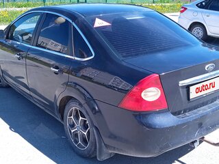 2010 Ford Focus II Рестайлинг, чёрный, 513000 рублей, вид 3