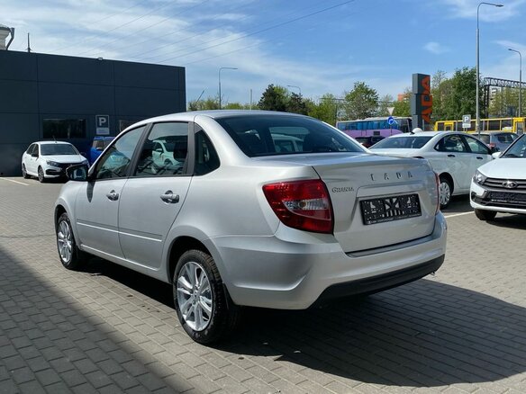 2026 Lada (ВАЗ) Granta I Рестайлинг, серебристый, 1203000 рублей - вид 7