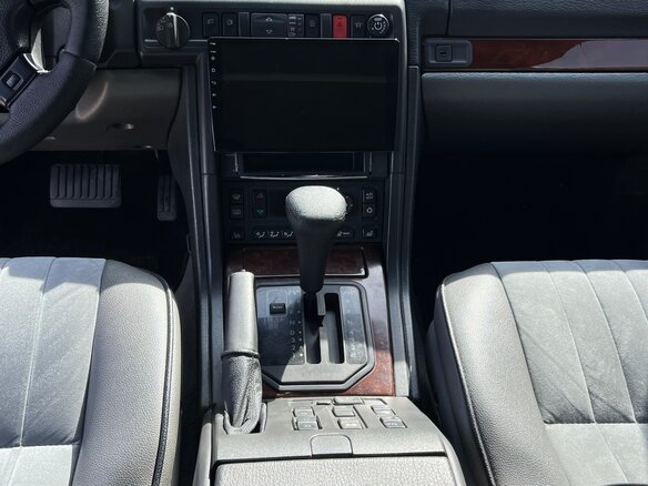 1998 Land Rover Range Rover II, серый, 800000 рублей - вид 12
