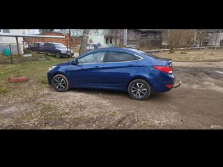 2016 Hyundai Solaris I Рестайлинг, синий, 900000 рублей, вид 4