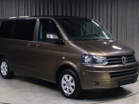 2012 Volkswagen Multivan T5 Рестайлинг, коричневый, 1899000 рублей, вид 3