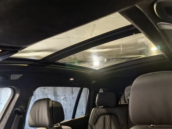 2025 BMW X7 40d I (G07) Рестайлинг, серый - вид 20