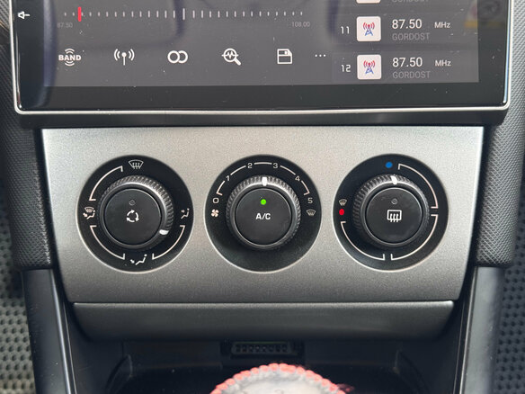 2014 Peugeot 408 I, белый - вид 15