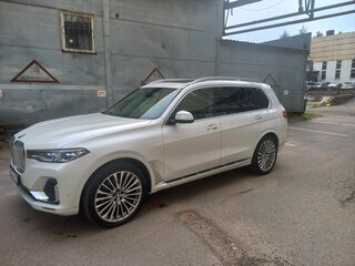 2020 BMW X7 30d I (G07), белый, 8000000 рублей, вид 1