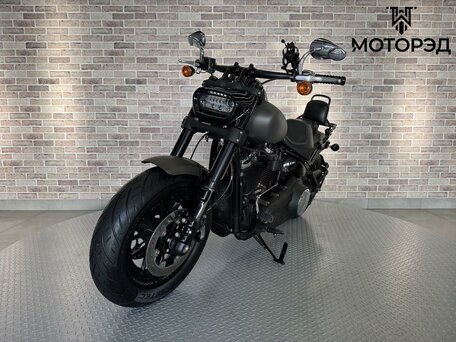2017 Harley-Davidson Fat Bob, чёрный, 1435000 рублей, вид 2