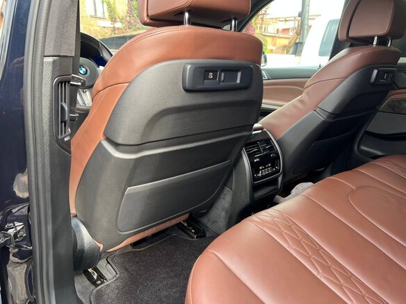 2020 BMW X5 30d IV (G05/G18), чёрный, 8000000 рублей - вид 31