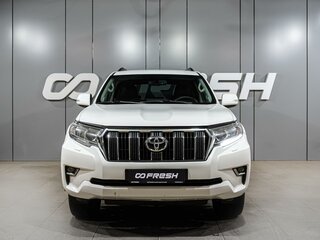 2015 Toyota Land Cruiser Prado 150 Series Рестайлинг 1, белый, 3049000 рублей, вид 3
