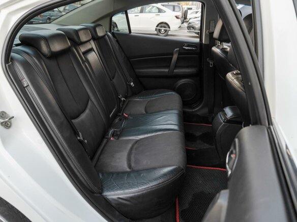 2010 Mazda 6 II (GH) Рестайлинг, белый, 999000 рублей - вид 6