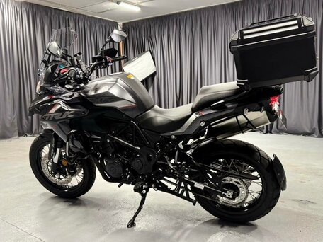 2023 Benelli TRK 502 X, серый, 595000 рублей, вид 5