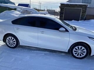 2021 Kia Cerato IV, белый, 2100000 рублей, вид 2