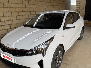 2022 Kia Rio IV Рестайлинг, белый, 2100000 рублей, вид 2
