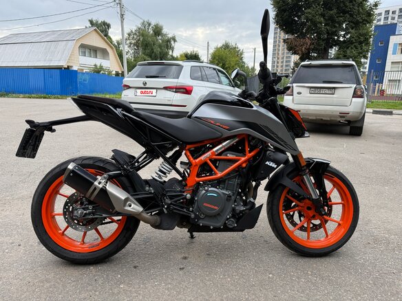 2022 KTM 390 Duke, серый, 550000 рублей - вид 6