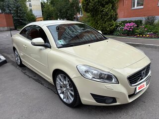 2010 Volvo C70 II Рестайлинг, бежевый, 2100000 рублей, вид 1