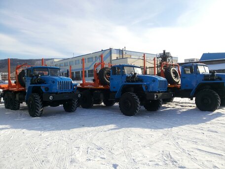 2010 Урал 5557, синий, 3950000 рублей, вид 2