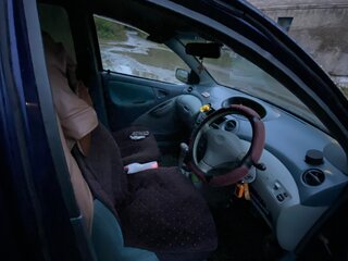2000 Toyota Vitz I (P10), синий, 280000 рублей, вид 5