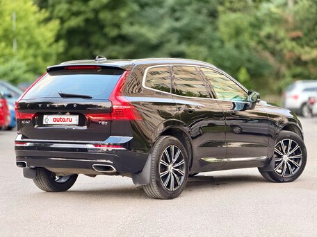 2020 Volvo XC60 II, чёрный, 3425000 рублей, вид 4