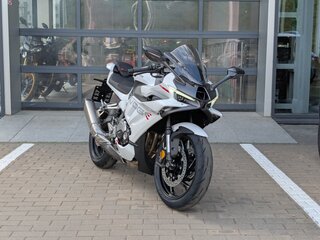 Voge RR500S