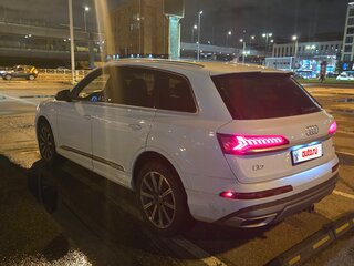 2020 Audi Q7 55 TFSI II (4M) Рестайлинг, белый, 5150000 рублей, вид 4