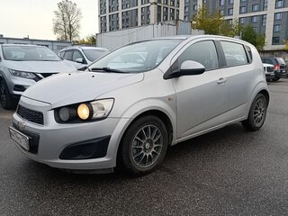 2012 Chevrolet Aveo II, серебристый, 569000 рублей, вид 1