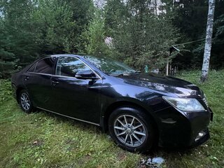 2014 Toyota Camry VII (XV50), чёрный, 1950000 рублей, вид 4