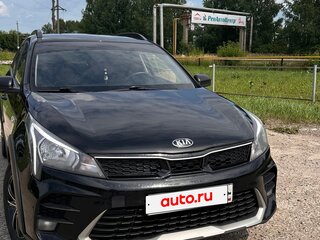 2020 Kia Rio X IV Рестайлинг, чёрный, 1320000 рублей, вид 2