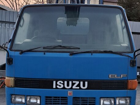 1989 Isuzu Колесные экскаваторы, синий, 2300000 рублей, вид 1