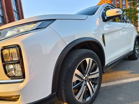2019 Mitsubishi RVR III Рестайлинг 3, белый, 1799000 рублей - вид 13