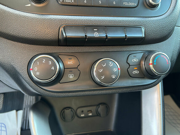 2012 Kia Ceed II, чёрный, 880000 рублей - вид 13