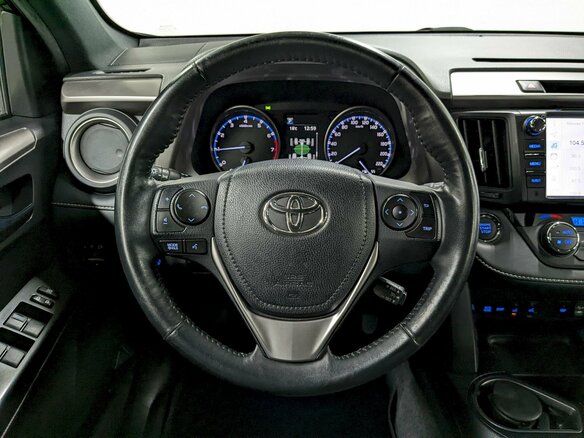 2018 Toyota RAV4 IV (XA40) Рестайлинг, чёрный, 2790000 рублей - вид 23