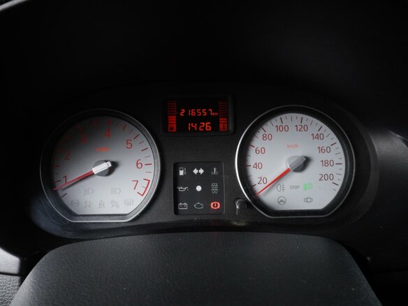 2009 Renault Logan I, серый, 545000 рублей - вид 13