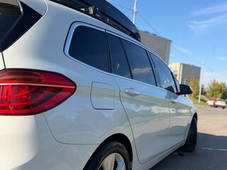 2018 BMW 2 серии Gran Tourer Gran Tourer 216d F46 Рестайлинг, белый, 1650000 рублей, вид 2