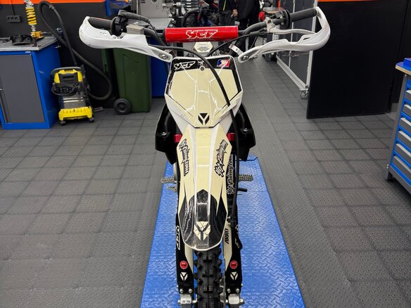 2020 YCF Bigy 150MX, белый, 85000 рублей - вид 4